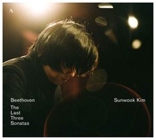 Ludwig van Beethoven / The Last Three Sonatas // Sunwook Kim