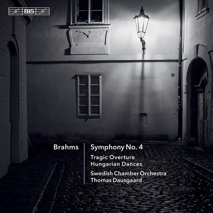 Johannes Brahms / Symphony no. 4 / Tragic Overture // Swedish Chamber Orchestra / Thomas Dausgaard